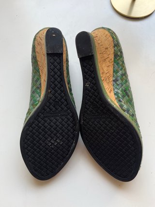 Zapatos en verde Pons Quintana T37 con plataforma
