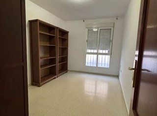Piso en alquiler en Teatinos en Málaga
