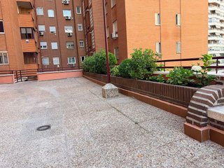Piso en alquiler en La Paz en Madrid