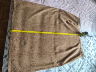 Falda marrón estampada talla 46