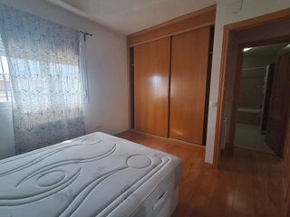 Casa adosada en alquiler en Barcience