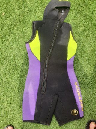 Traje neopreno buceo Scubapro 7mm con capucha