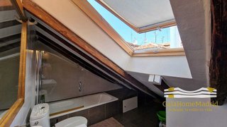 Ático en alquiler en Cortes - Huertas en Madrid