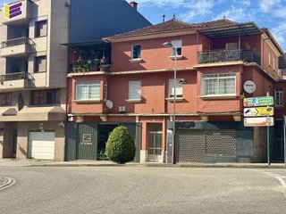 Local comercial en alquiler en Porriño (O)