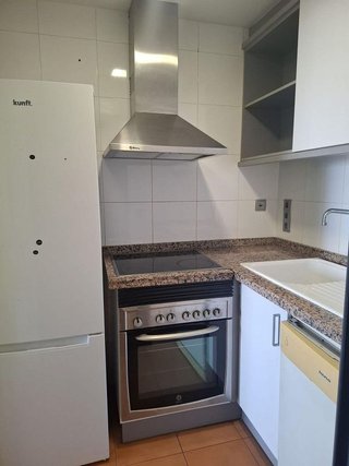 Piso en alquiler en Pueblo Poniente en Benidorm