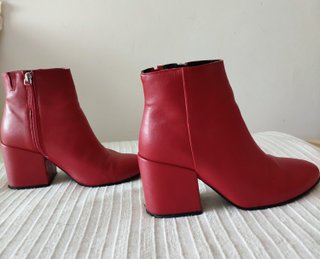 Botines rojos tacón ancho