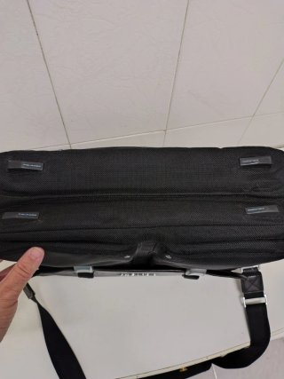 Maletín Piquadro Piel Negro