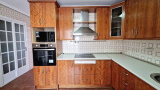 Piso en alquiler en Peñamefecit - Avda Barcelona en Jaén