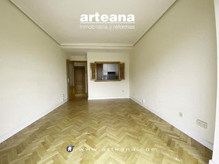 Piso en alquiler en Delicias en Madrid
