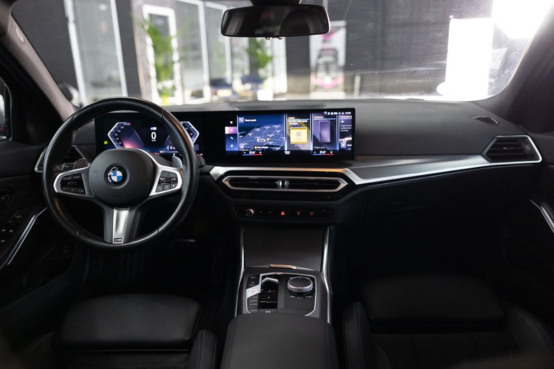 BMW Serie 3 2024, foto 39