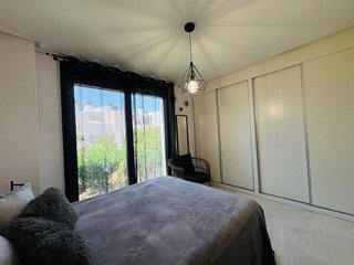 Piso en alquiler en Las Cancelas - Valdeolletas en Marbella