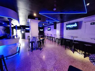 Bar en alquiler en Eixample en Salou
