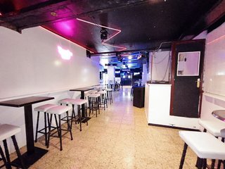 Bar en alquiler en Eixample en Salou
