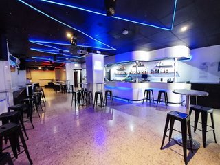 Bar en alquiler en Eixample en Salou