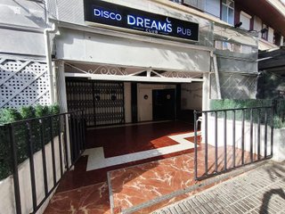 Bar en alquiler en Eixample en Salou