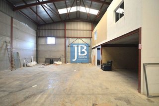 Nave industrial en alquiler en Beneixida