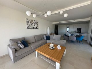Piso en alquiler en Los Naranjos - Las Brisas en Marbella