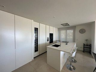 Piso en alquiler en Los Naranjos - Las Brisas en Marbella