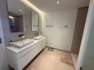 Piso en alquiler en Los Naranjos - Las Brisas en Marbella