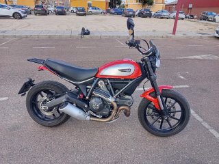Ducati Scrambler Icon 800