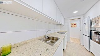 Piso en alquiler en La FontSanta en Valencia