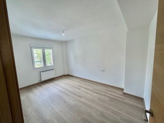 Piso reformado, a estrenar.