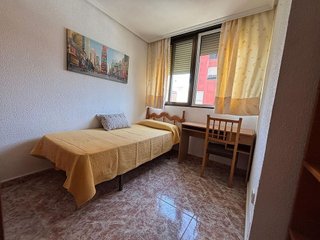 Piso en alquiler en Ciudad Jardín - Tagarete - El Zapillo en Almería