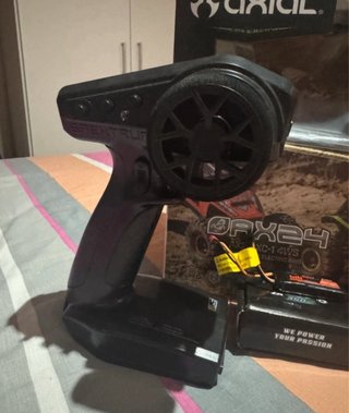 Axial AX24