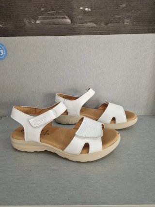 Sandalias Piel Talla 37-38 Nuevas