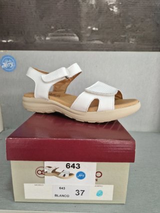 Sandalias Piel Talla 37-38 Nuevas