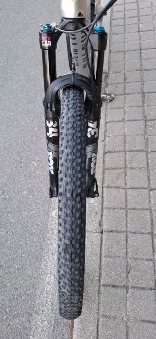 Canyon Lux Trail CF 8