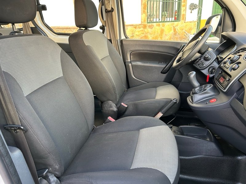 Renault Kangoo 2019, foto 11