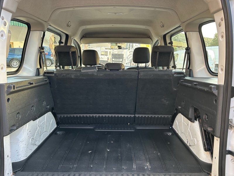 Renault Kangoo 2019, foto 13