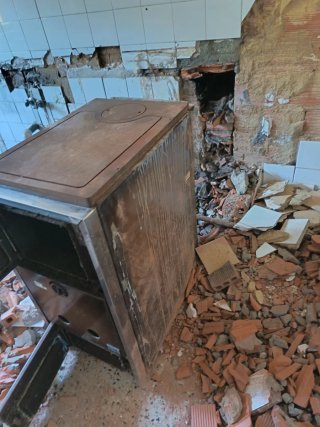 Cocina de leña calefatora