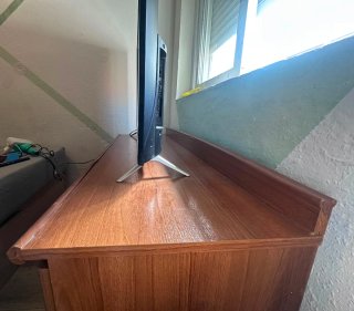 Cómoda de madera con 6 cajones