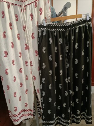 Lote 2 pantalones verano paisley XXL
