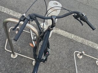 Bicicleta Urbana Azul con Cesta