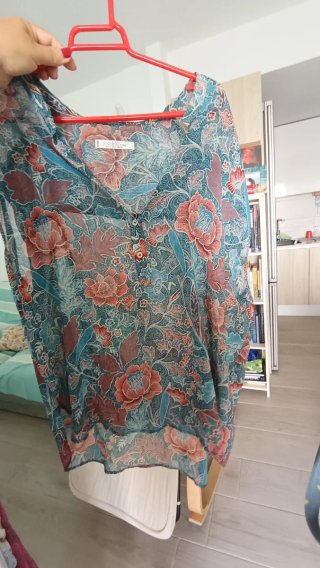 Camisa MNG verde y blanco