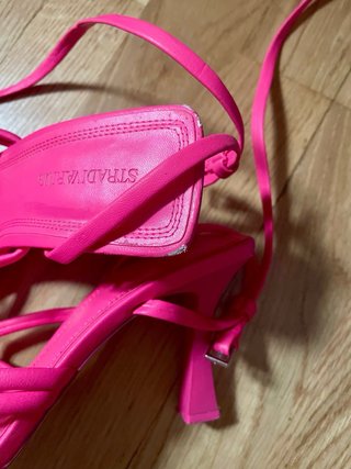 Tacones Stradivarius Rosa