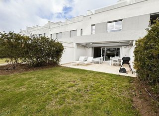 Casa adosada en alquiler en La Cala Golf - Lagar Martell en Mijas