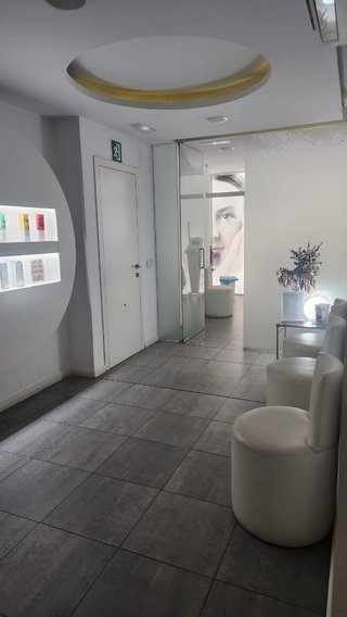 R-7940599 Traspaso Centro de Estetica en Figueres