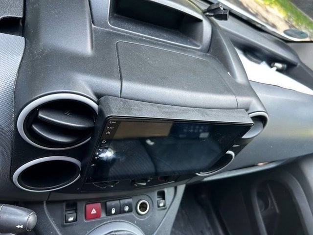 ✅ Radio Citroen Berlingo Peugeot Partner