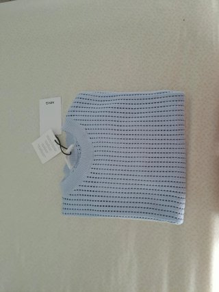 Jersey azul de punto calado