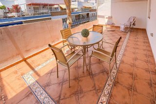 Piso en venta en Los Remedios en Sevilla