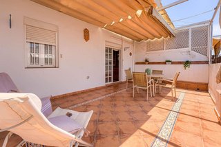 Piso en venta en Los Remedios en Sevilla