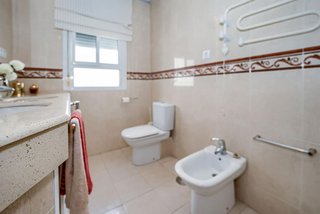 Piso en venta en Los Remedios en Sevilla