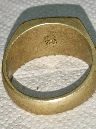 Lote Reloj, Anillo sello y Pisa corbata.