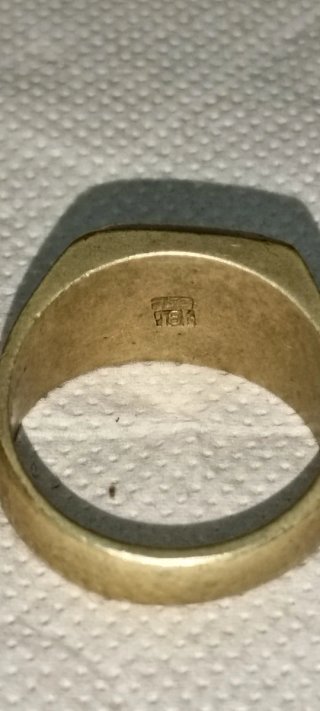 Lote Reloj, Anillo sello y Pisa corbata.