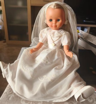 Nancy Comunión 1982. De Famosa