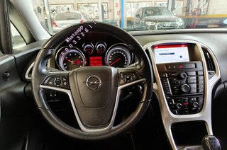 Opel Astra 2014